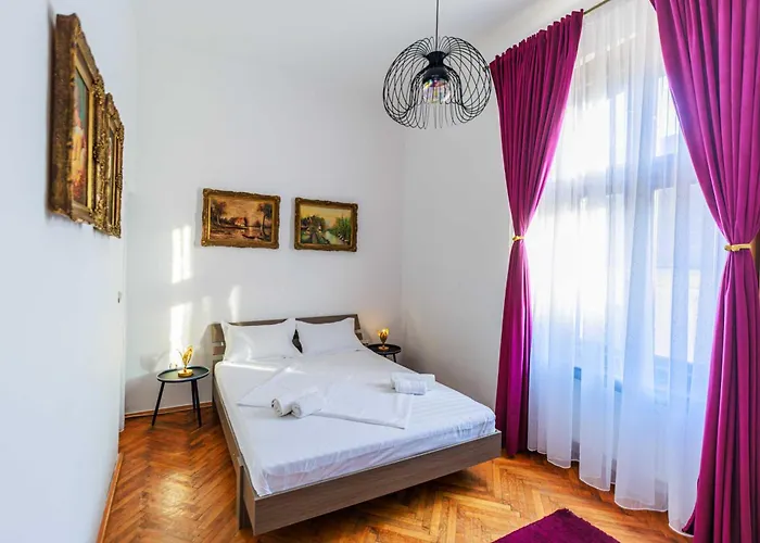 Timeless In A Historic Landmark Apartamento