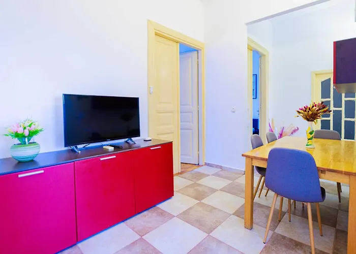 Timeless In A Historic Landmark *