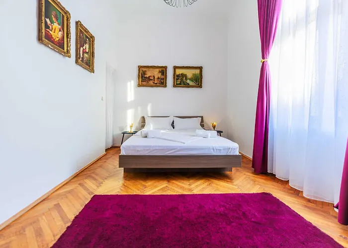 Apartamento Timeless In A Historic Landmark *